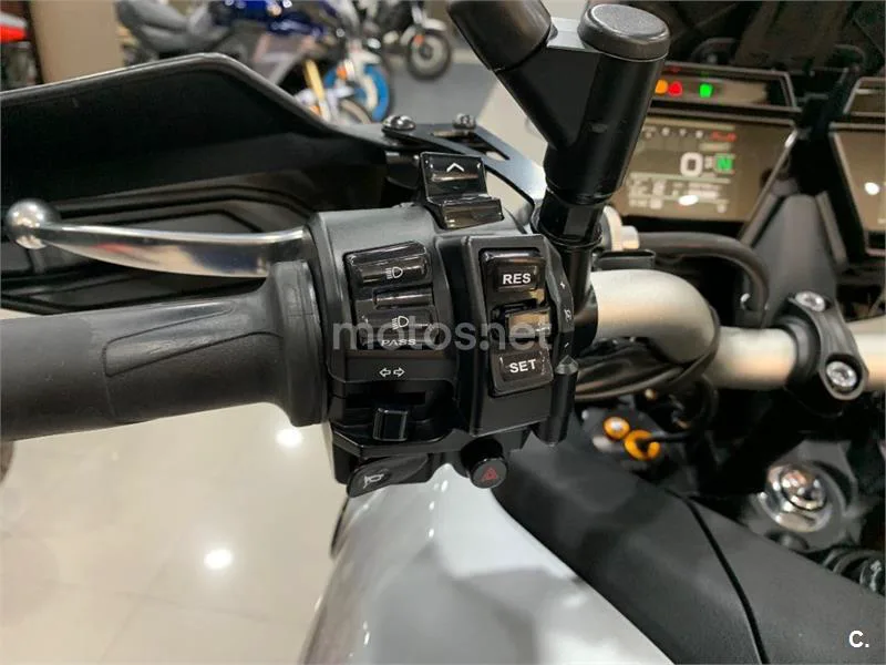 Yamaha Tracer 9 – Vista 9