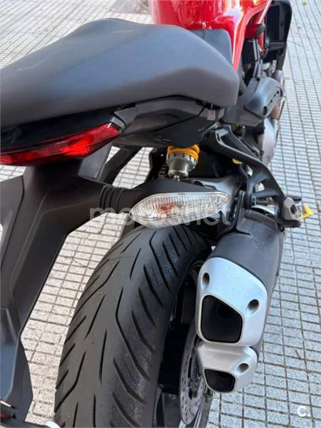 Ducati Monster 821 – Vista 8