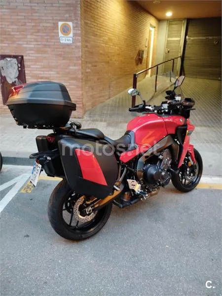 Yamaha Tracer 9 - Vista 9