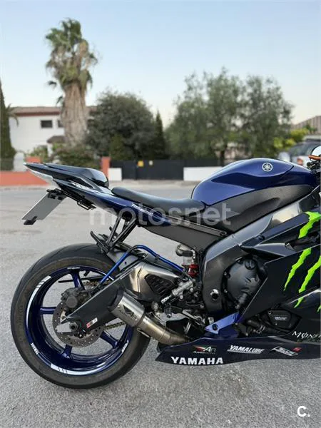 Yamaha R6 – Vista 3