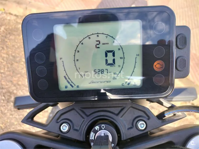Benelli Leoncino 125 - Vista 3