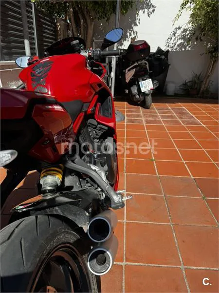 Ducati SuperSport – Vista 4