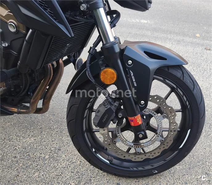 Honda CB 500 F – Vista 4