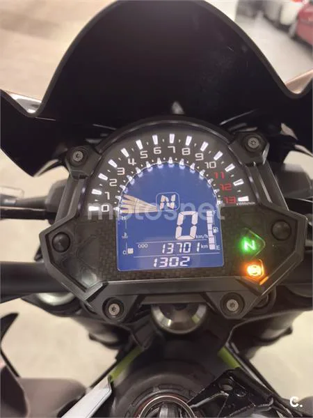 Kawasaki Z900 – Vista 3