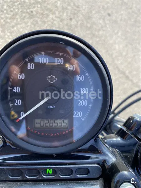 Harley-Davidson Sportster Forty-Eight – Vista 4