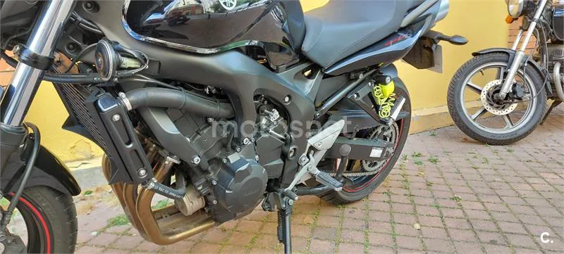 Yamaha FZ6 S2 – Vista 6