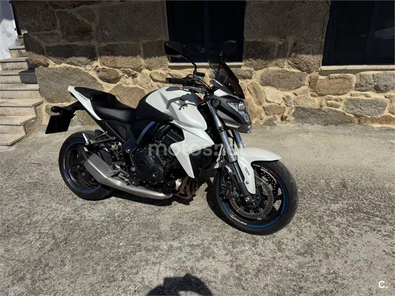 Honda CB 1000R – Vista 6