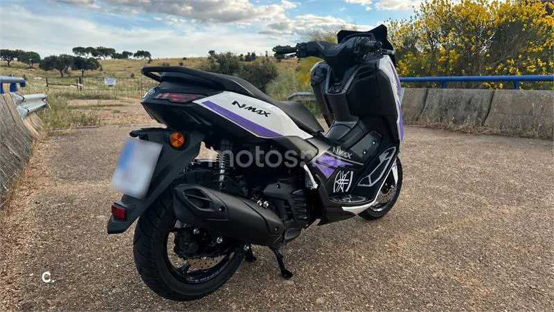 Yamaha NMAX – Vista 3