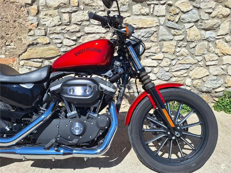 Harley-Davidson Sportster Iron 883 – Vista 2