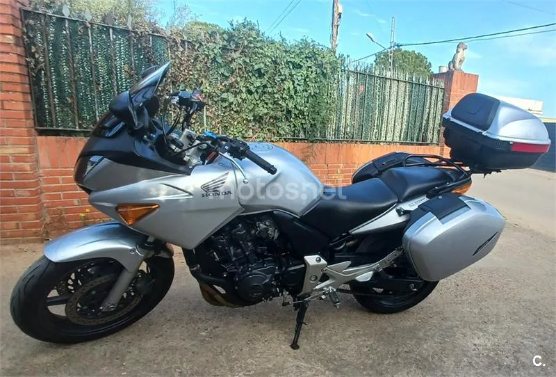 Honda CBF 600 S – Vista 3