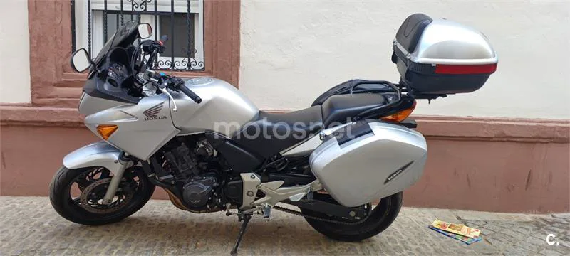 Honda CBF 600 S – Vista 6