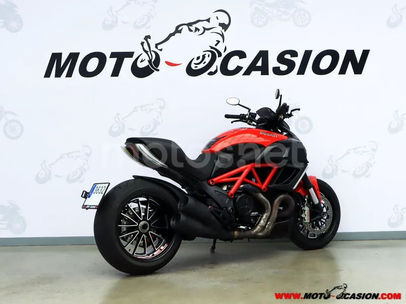 Ducati Diavel 1198 – Vista 3