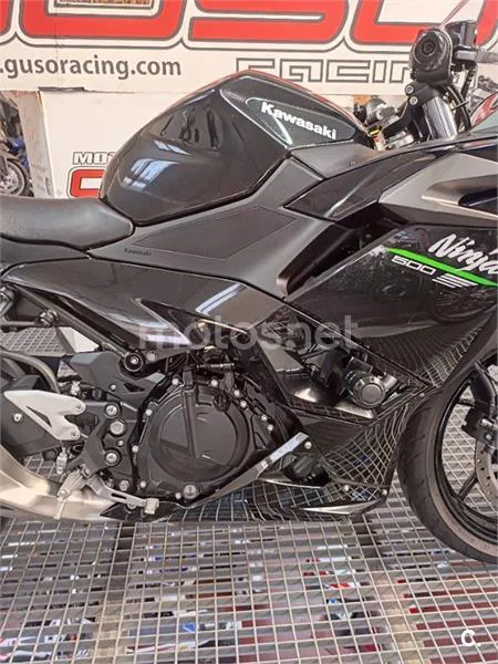 Kawasaki Ninja 500 – Vista 19