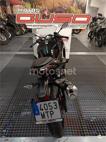 Kawasaki Ninja 500 – Vista 20