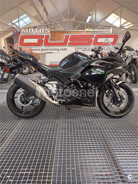 Kawasaki Ninja 500 – Vista 3