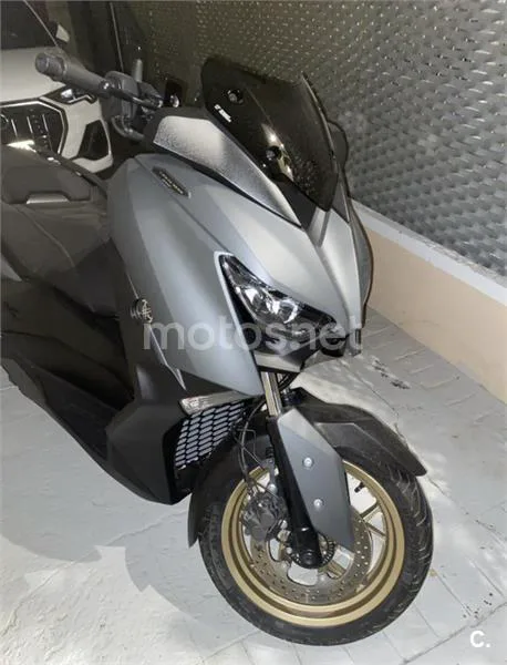 Yamaha XMAX 125 – Vista 3