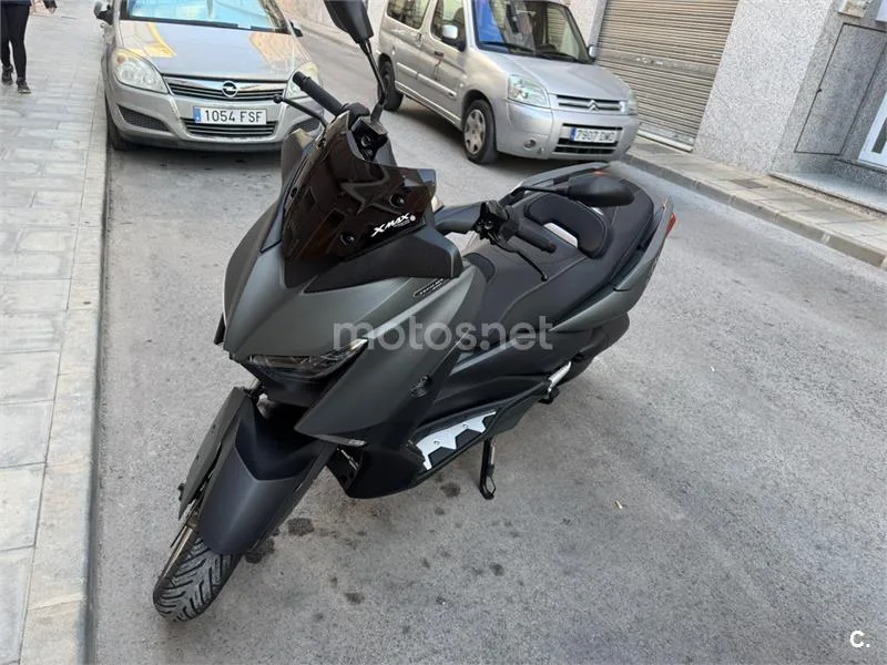 Yamaha XMAX 125 – Vista 4