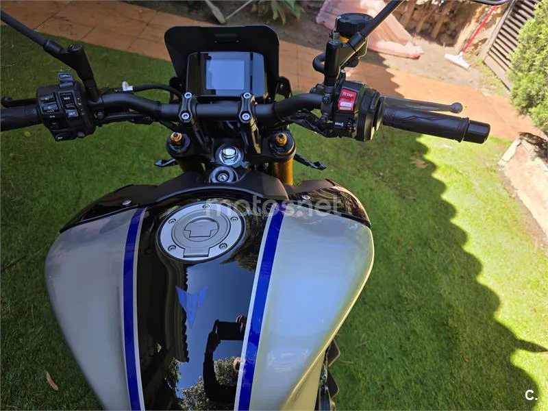Yamaha MT-09 – Vista 2