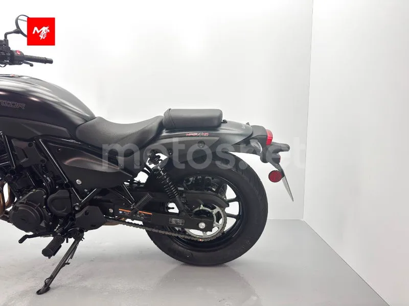 Kawasaki Eliminator 500 – Vista 16