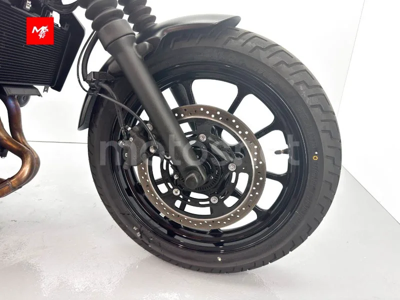 Kawasaki Eliminator 500 – Vista 7