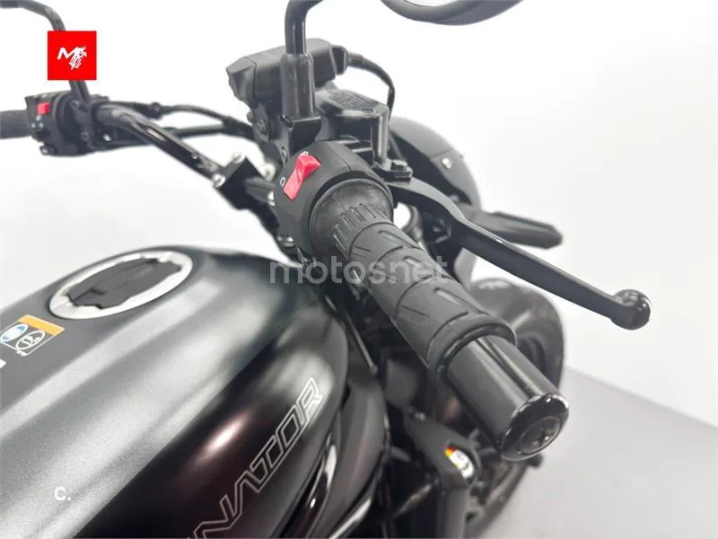 Kawasaki Eliminator 500 – Vista 9