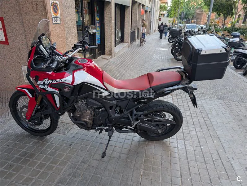 Honda CRF 1000L Africa Twin – Vista 6