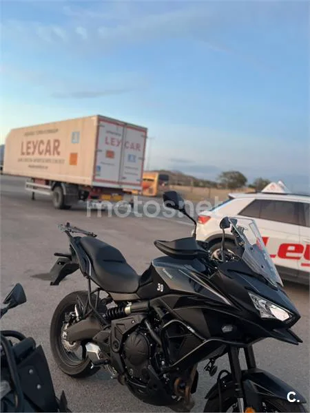 Kawasaki Versys – Vista 2