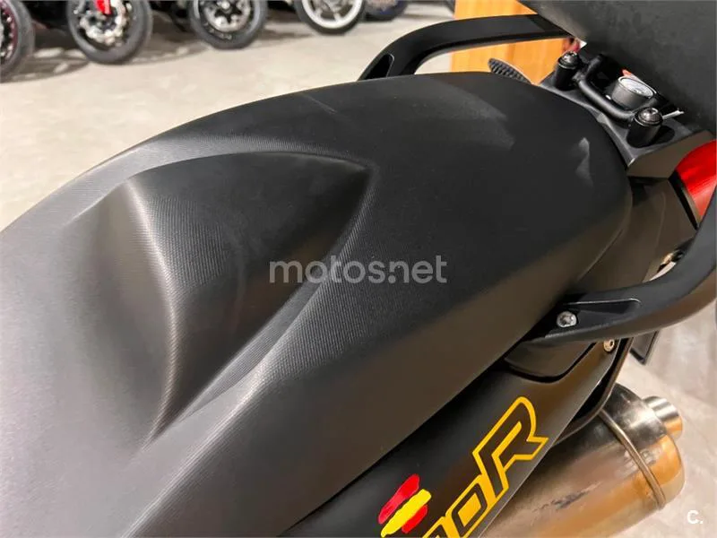 BMW F 800 ST – Vista 64
