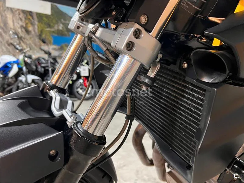 BMW F 800 ST – Vista 77