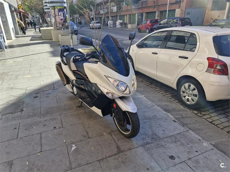 Yamaha TMAX 500 – Vista 3