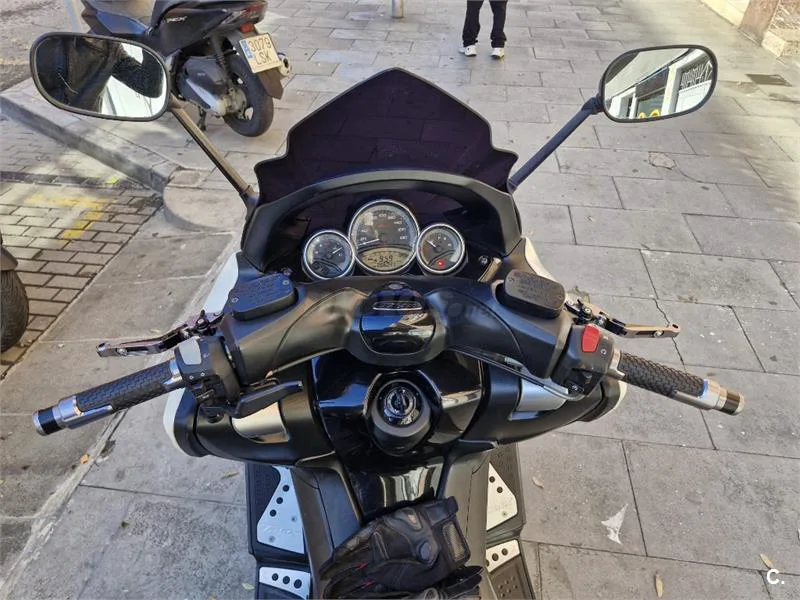 Yamaha TMAX 500 – Vista 6
