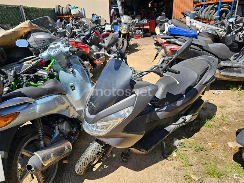 Honda PCX 125 – Vista 5