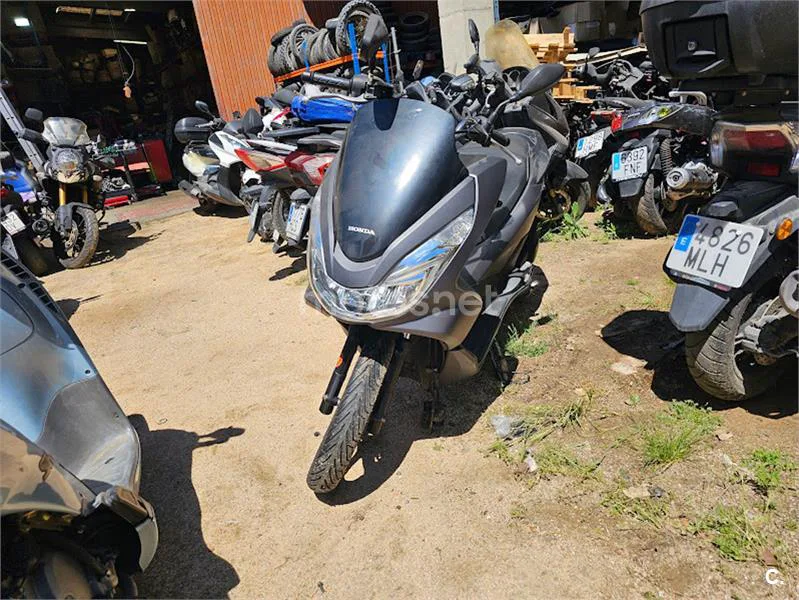 Honda PCX 125 – Vista 7