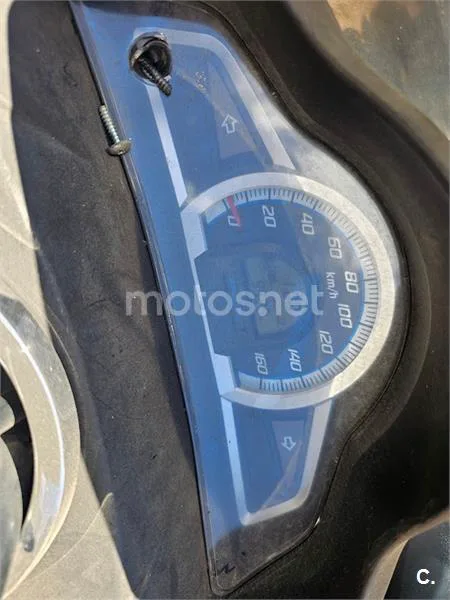 Honda PCX 125 – Vista 8
