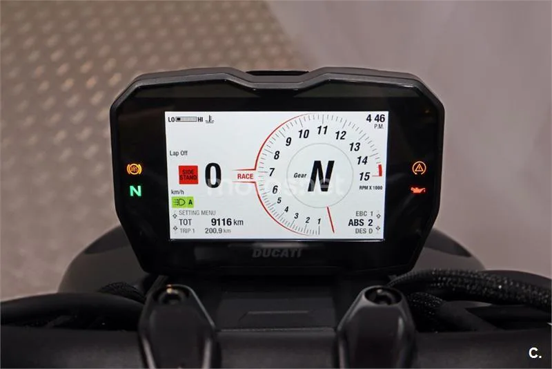 Ducati Streetfighter V4 – Vista 2