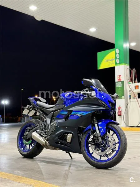 Yamaha R7 – Vista 3