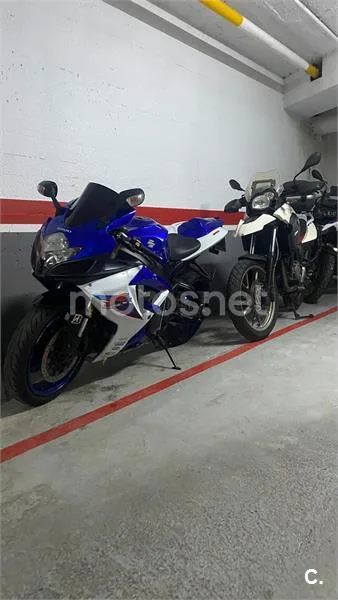 Suzuki GSX-R600 - Vista 4