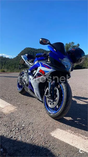 Suzuki GSX-R600 - Vista 8