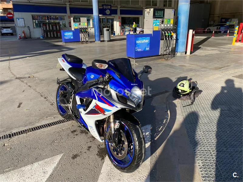 Suzuki GSX-R600 - Vista 9