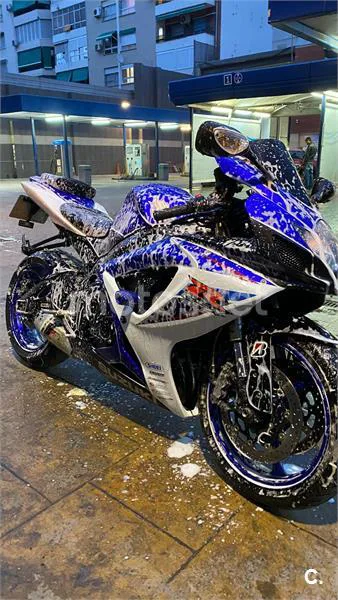 Suzuki GSX-R600 - Vista 10