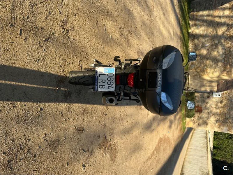 Suzuki V-Strom 650 XT – Vista 4