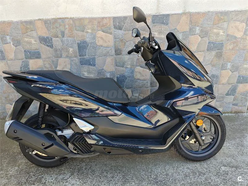 Honda PCX 125 – Vista 3