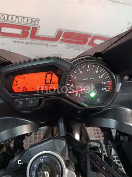 Yamaha FZ6 Fazer – Vista 20