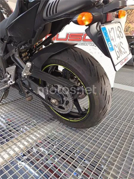 Yamaha FZ6 Fazer – Vista 5