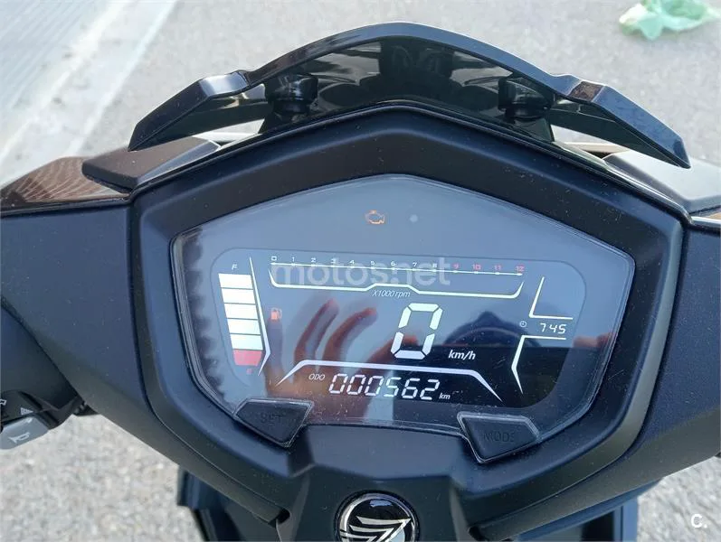Keeway Icon 125 S – Vista 5