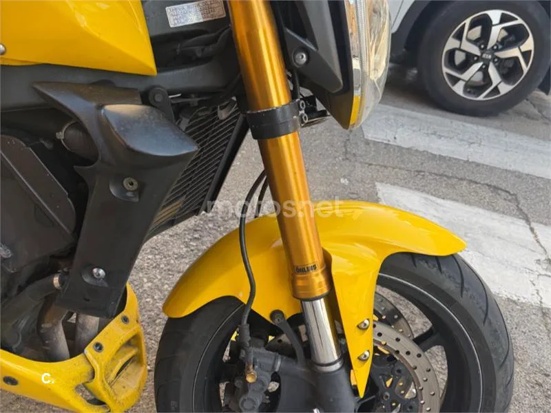 Yamaha FZ1 - Vista 3