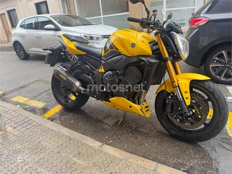 Yamaha FZ1 - Vista 4