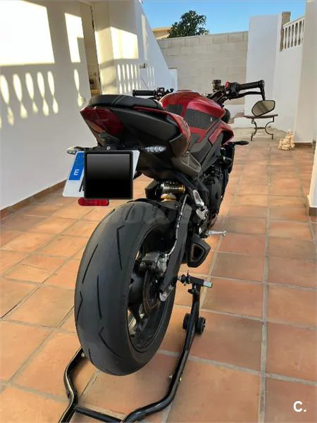 Triumph Street Triple 765 – Vista 4