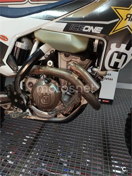 Husqvarna FC 350 – Vista 19