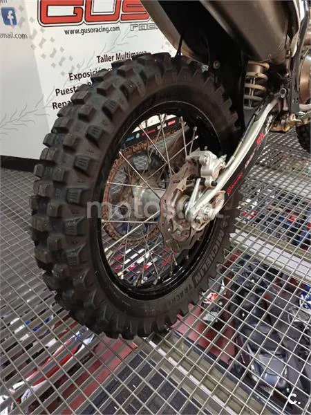 Husqvarna FC 350 – Vista 22